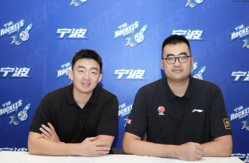 官方：张兆旭加盟宁波男篮，将担任助理教练一职