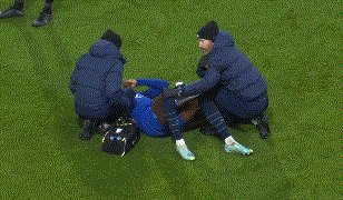1673561014625005774.gif 【英超】费利克斯首秀染红 切尔西客场1比2负富勒姆