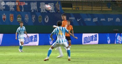 1660391633484011725.gif 开云APP-【中超】福布斯16分钟戴帽 广州城主场0比5武汉长江